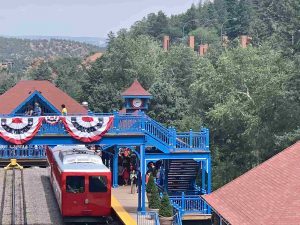 People waiting to board the Pikes Peak Cog Railway